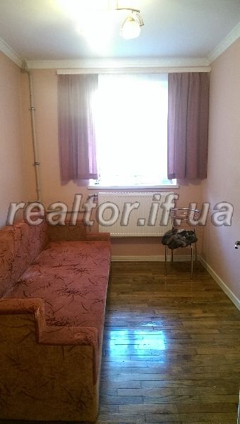 zdam_2-kh_kimnatnu_kvartyru_na_stometrivtsi_z_usima_udobstvamy_i_tekhnikoyu_9795_7_1451222293.jpg